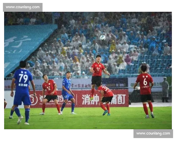 南通 “南哥” 十年青训铸国脚 苏超赛场闪耀本土之光 南通 “南哥” 十年青训铸国脚 苏超赛场闪耀本土之光