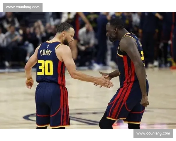 2016年NBA季后赛勇士对决开拓者王朝与黑马的巅峰碰撞 2016年NBA季后赛勇士对决开拓者王朝与黑马的巅峰碰撞